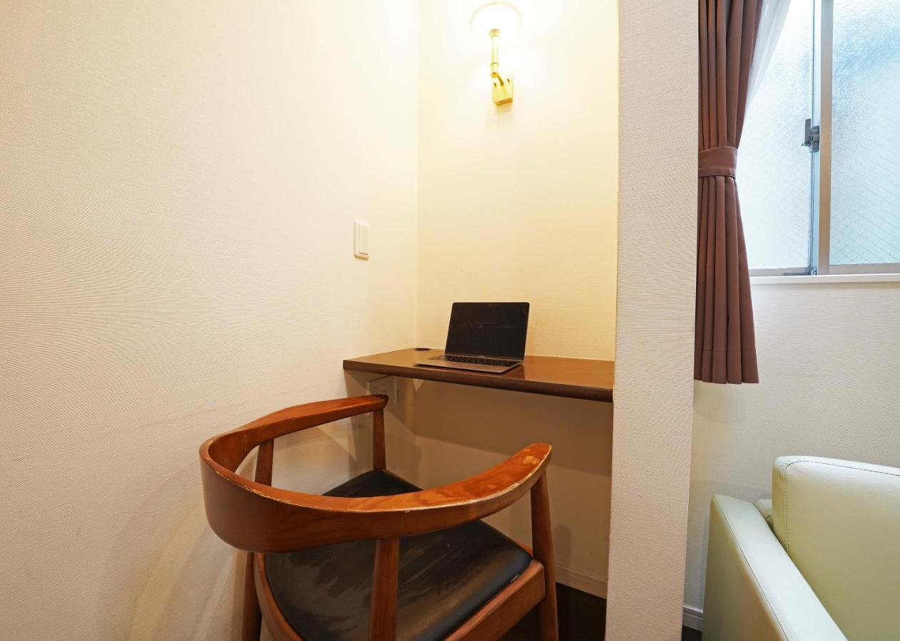 浅草ザ アパートメント Asakusa The Apartment Токіо Екстер'єр фото